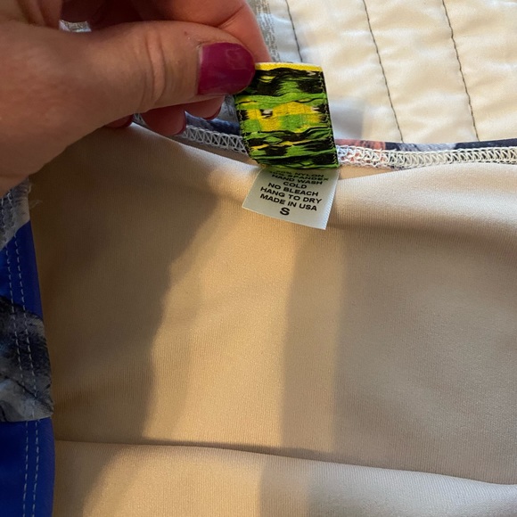 Kortni Jeane HTF bottoms - Picture 5 of 5